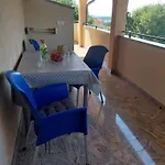 شقة Ritosa بوريتش